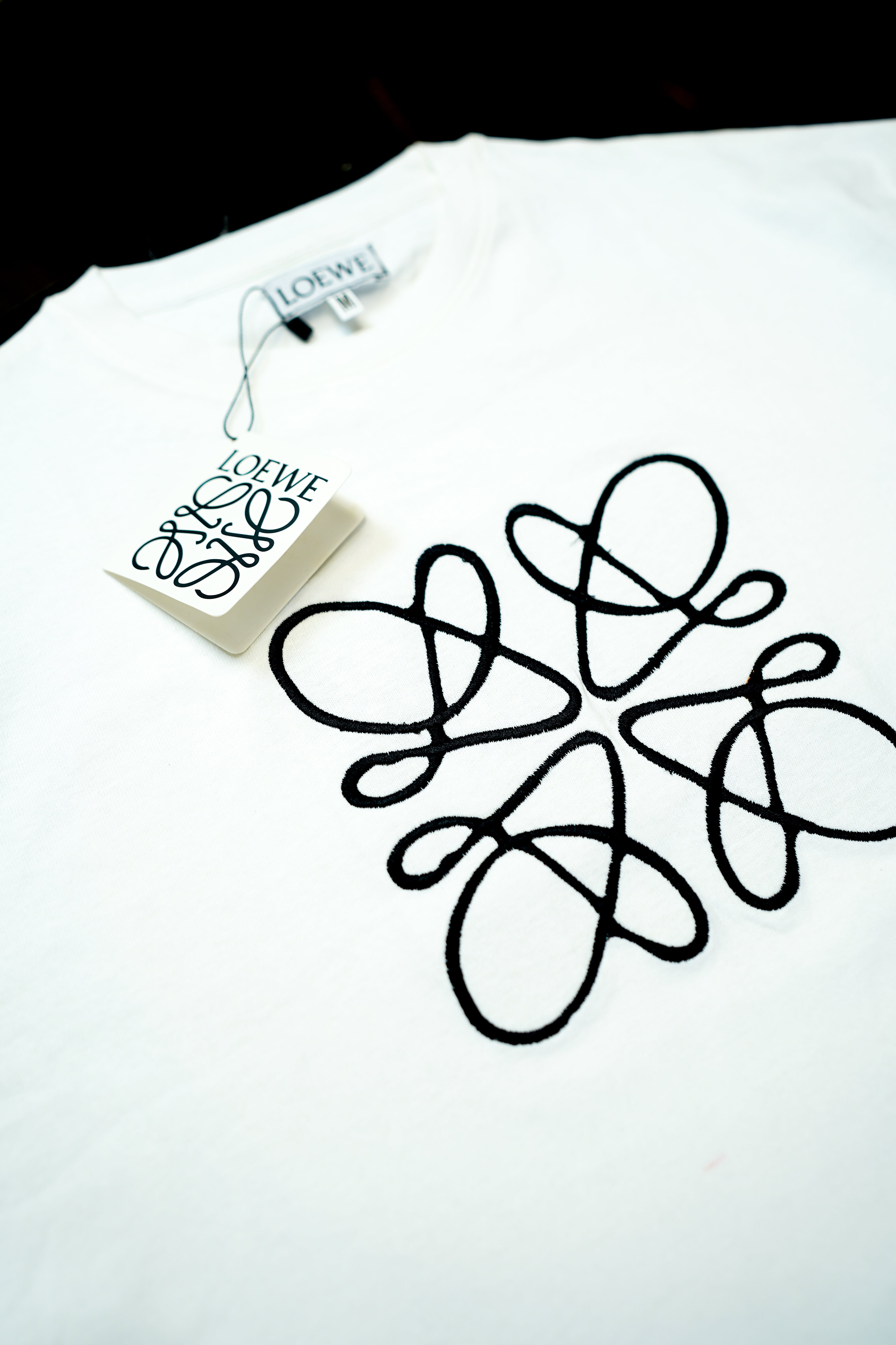 L.W.E OVERSIZED TEE (WHITE)